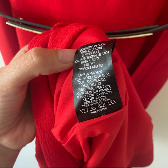 Red Eva Longoria for The Limited sheath dress, ruffled shoulder. Size 2 - Picture 5 of 8